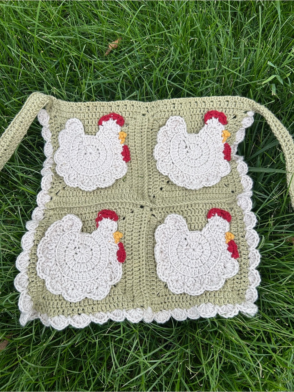 Handmade Crochet Chicken Apron For Collecting Eggs